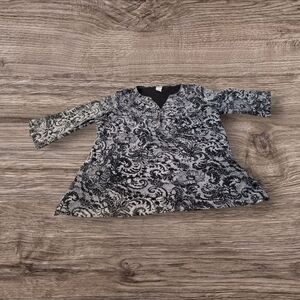 Womens Paisley Plus Size Top 18/20 VNeck 3/4 Sleeve Lined Slit Side Glitter At V